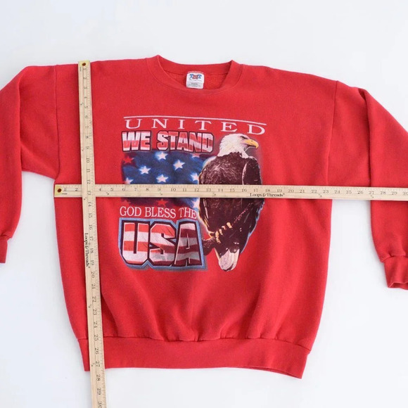 Vintage TNT by Trau Loevner Red United We Stand Eagle Patriotic Crewneck Sweater - Picture 4 of 13